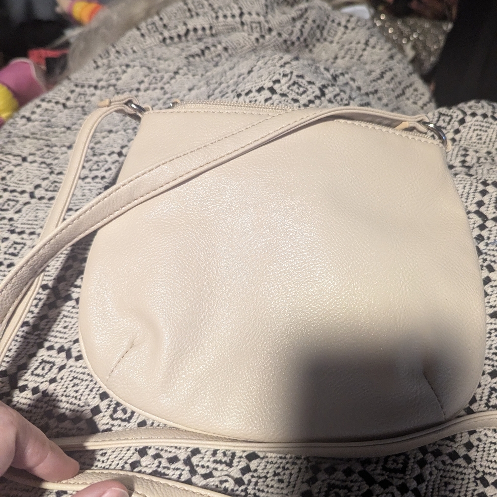 Nine West - beige Crossbody Bag - Zipper Details - Picture 4 of 4